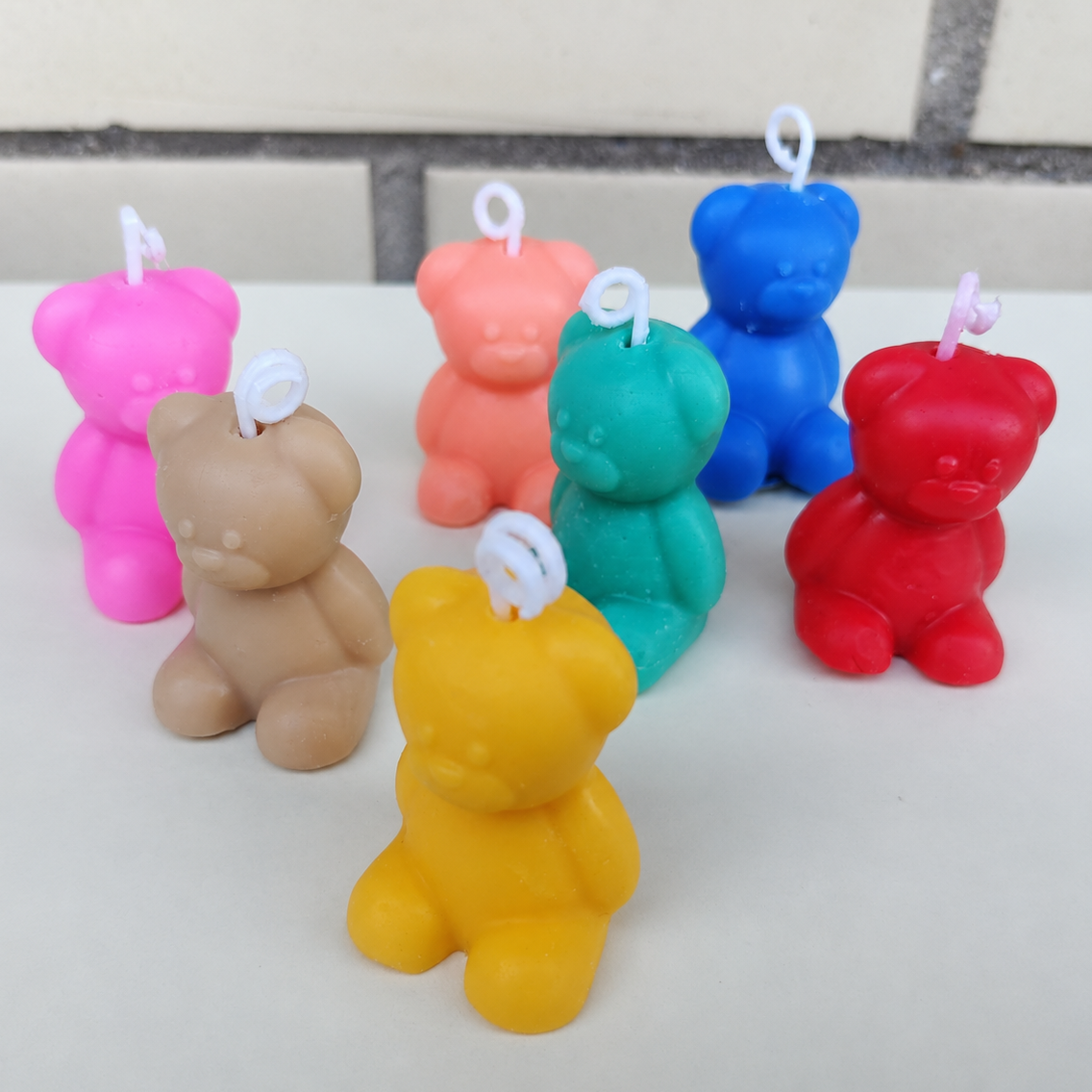Vela Teddy